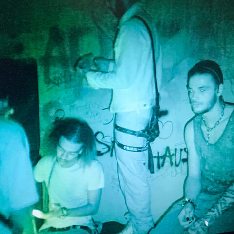 Kdo Dadieu (feat. Fuck leeches & Symbiose dona)