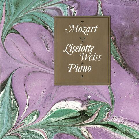 Liselotte Weiss spielt Mozart