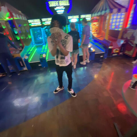 Freestyle (feat. esb.rann)