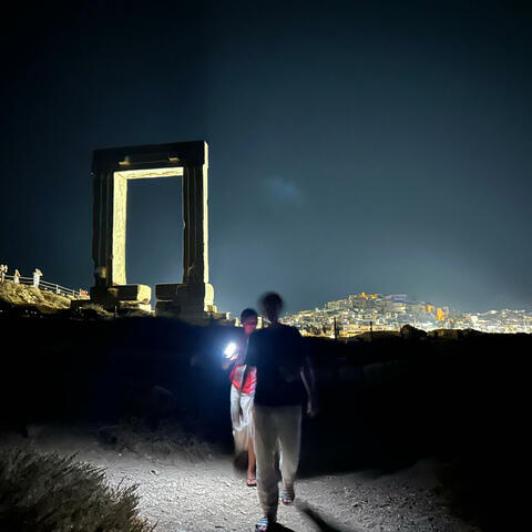 Cycladic breeze