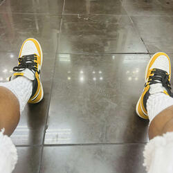 NIKE MY CHECKS