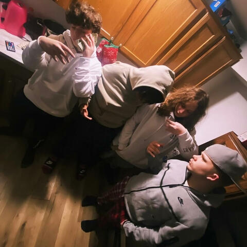 Crashin Out (feat. SstarBalla & Kmoney2Times)