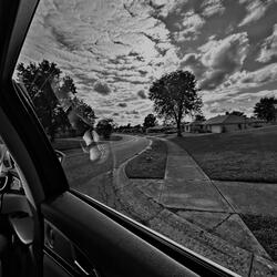 On my way (feat. Lou)