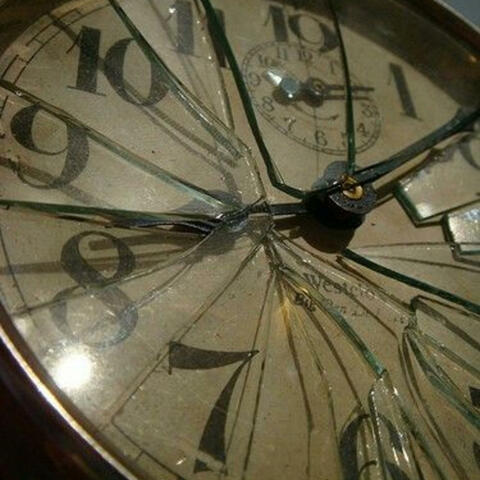 Broke Clock