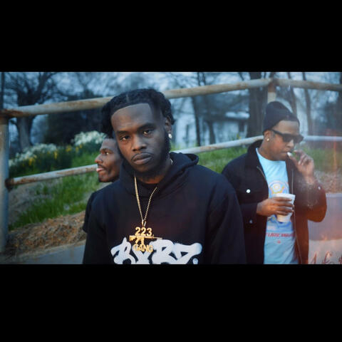 P.O.M.E (feat. AWOP)