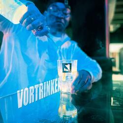 VORTRINKEN