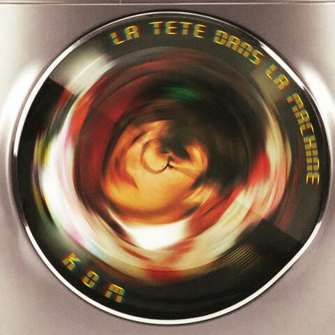 LA TETE DANS LA MACHINE