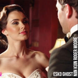 NIIN KUIN ROGER MOORE