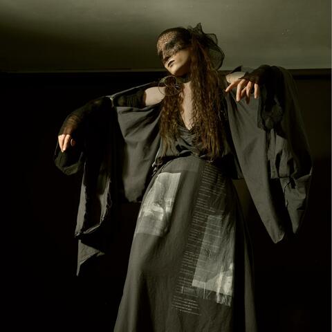 The Thunder Perfect Mind (Original Video Installation Soundtrack for Chris Hawkes)