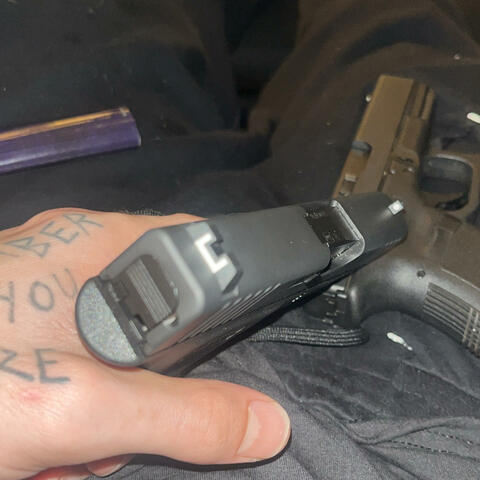 Two Glocks (feat. Dior)
