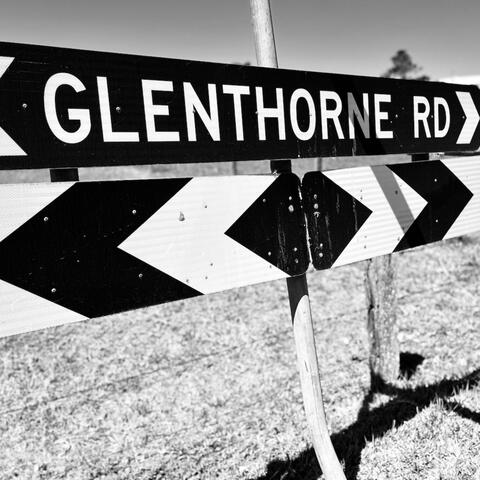 On The Glenthorne Side