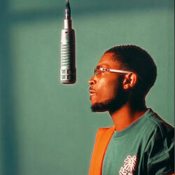 Amiri (feat. Tae Amiri)