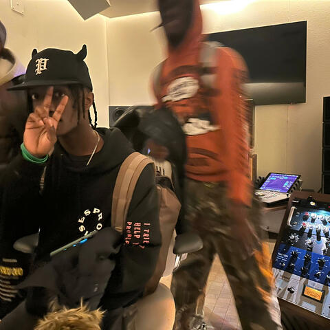 Out The Game (feat. dreamoxo)