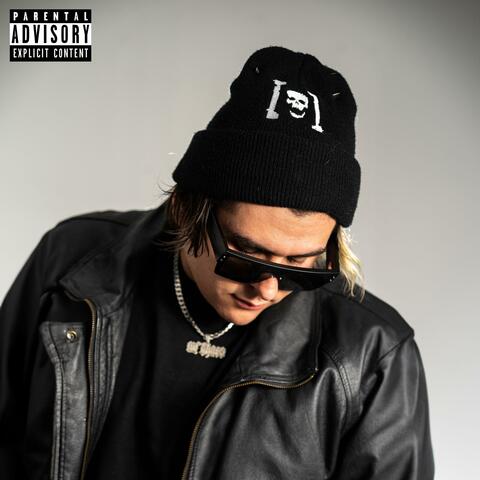 Lethal Weapon (feat. Shaistheshit & Swum)