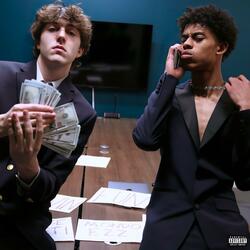 Jus Havin Fun (feat. Mondo Ezz)