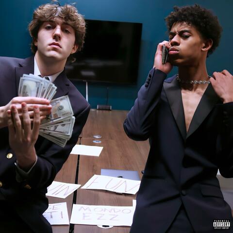 Jus Havin Fun (feat. Mondo Ezz)