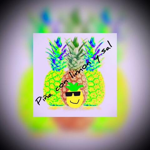 Piña con limon y sal.