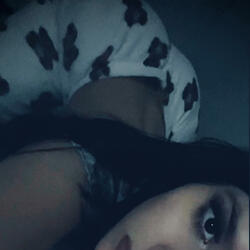 So Tell Me (feat. Hunnidbxnds)