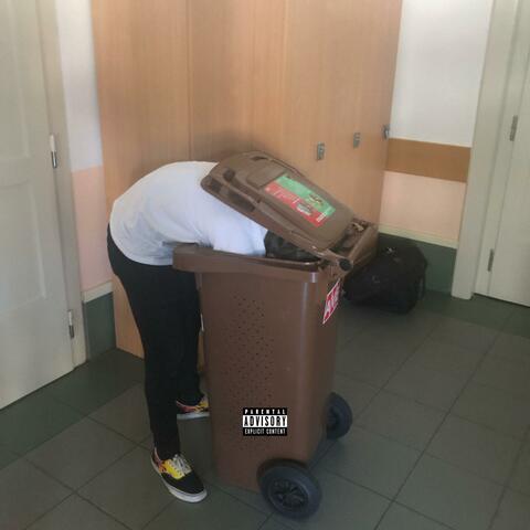 Slunce Seno (feat. Nitro)