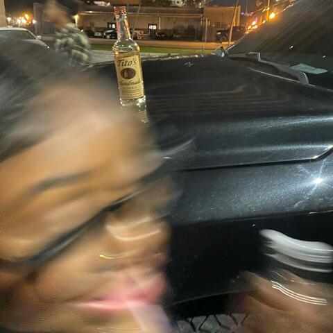 GIMMEHEADCUSIMHANDSOME