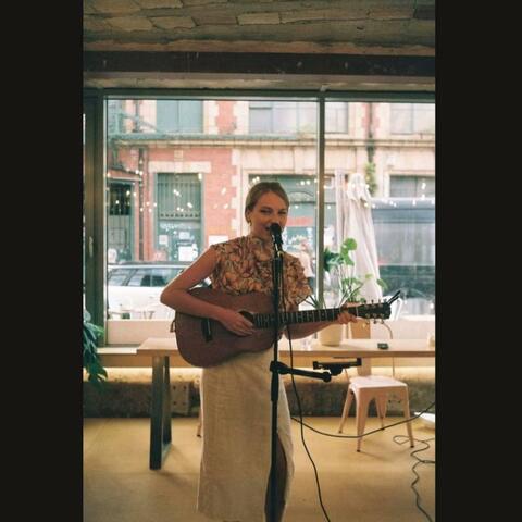 Spontaneous  (Live)