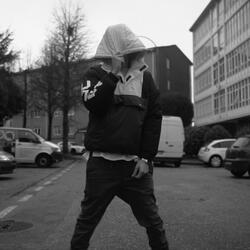 Matutano (feat. Volk GZ)