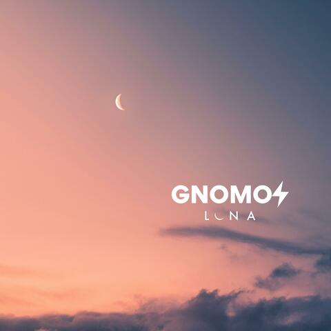 Luna (feat. Marcela Corona)