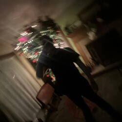 Pull up/Adorin (feat. Evildiego)