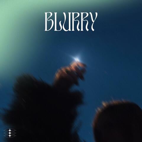 BLURRY (feat. Ivy)