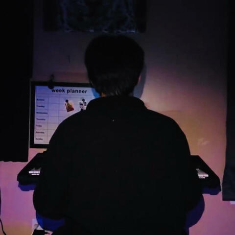 Ngày Mất Tất Cả Ai Ở Bên?