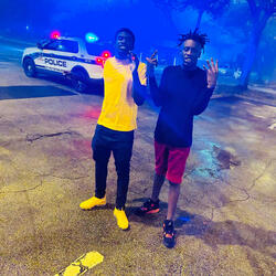 Coming thru (feat. B.T.R JBLACK & BTR1104ty)