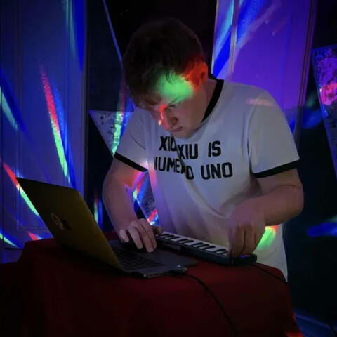 Live in Manchester (Live)