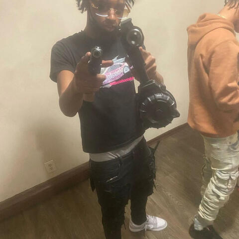 Pick a team (feat. Cam100k & Zee Cartier)