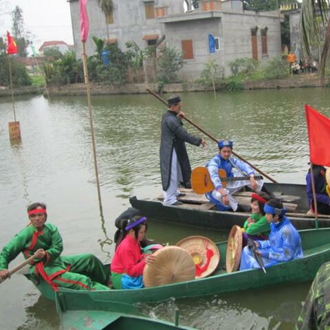 Bèo Dạt Mây Trôi