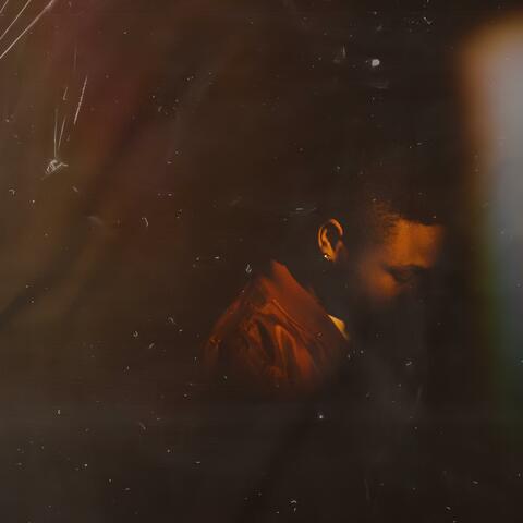 CRASHOUT (feat. Rozotadi)