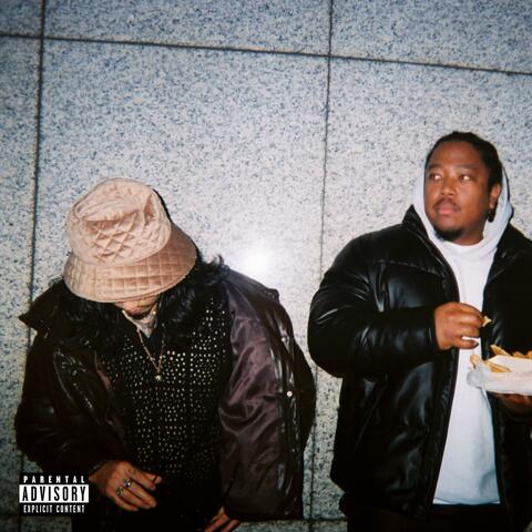 PROUDA ME (feat. Gold Ro$e)