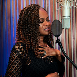 Easy On Me (feat. Lois Mahalia)