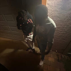 Deadreal (feat. PaperChasinHaitian)