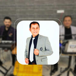 Yüce Dağ Başında Kar Boran Boran