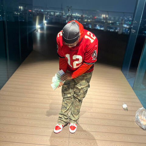 SEE RED (feat. Twenty8)
