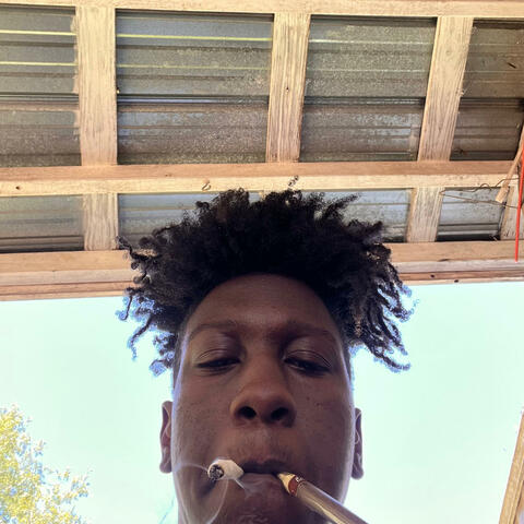 BLACK HEAD (feat. TRU MuFF & SHELUVSJA3)