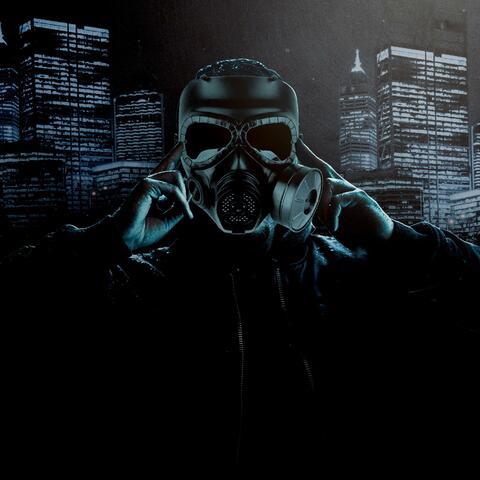 BLACK MASK (feat. KASHMIR REDD)