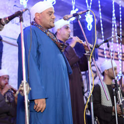 وحياتك يامصر