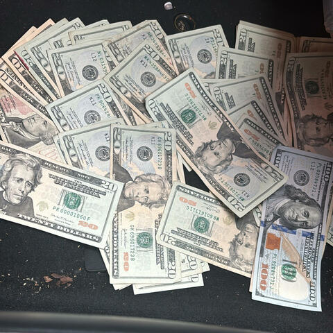 Glockk40spazz flow (feat. 318 Lil Marvin)