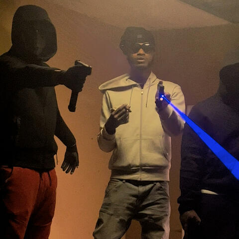 Scoom Tunez (feat. BH4)