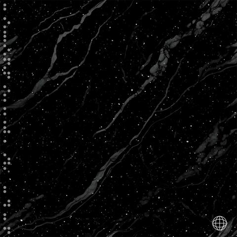 MINDENT MINDENNEK//XHALE