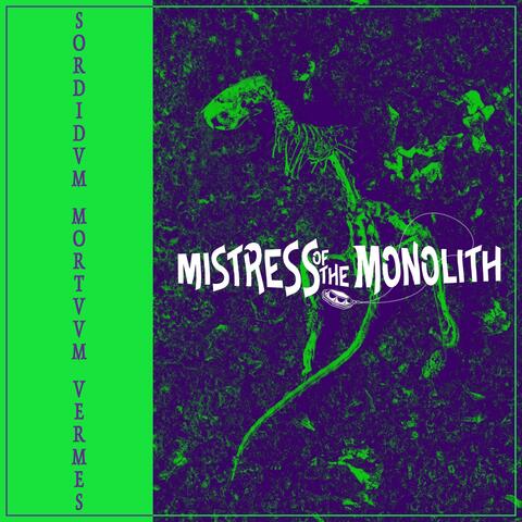 SORDIDVM MORTVVM VERMES