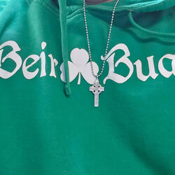 Irish Girls Make The World Go Round