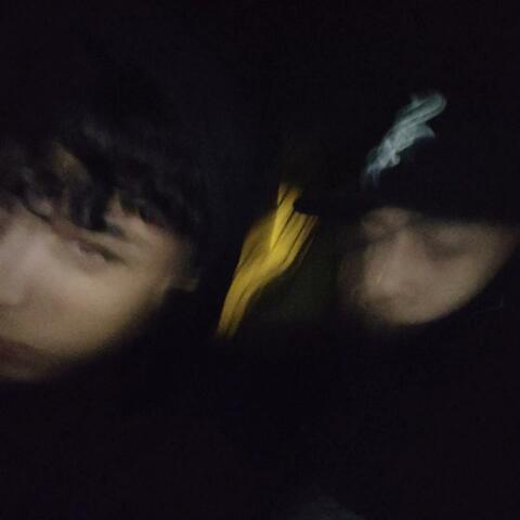 EYES (feat. sekoboee & FxckG)