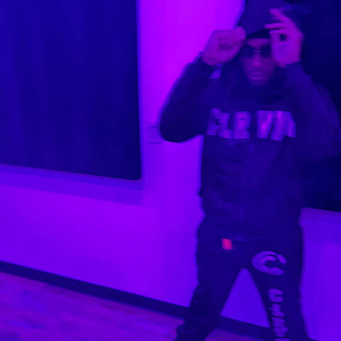 Locked In (feat. Macho Griffin)